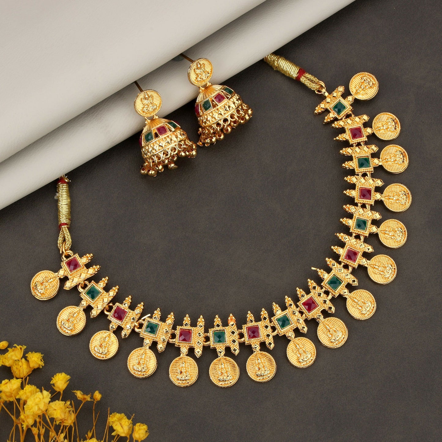 Artificial Gold-Tone Traditional Green & Ruby Shield Choker