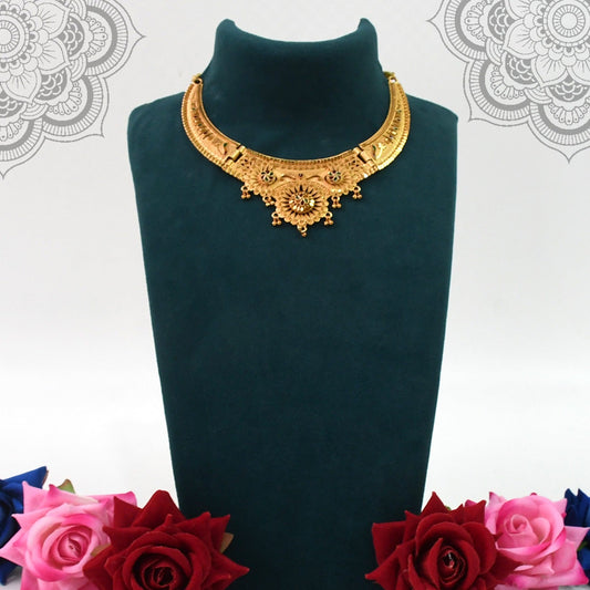 Luxurious   Artificial Gold Plated Necklace Set - Shine with Elegance