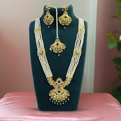 green Moti Rani Har – A Classic Symbol of Grace