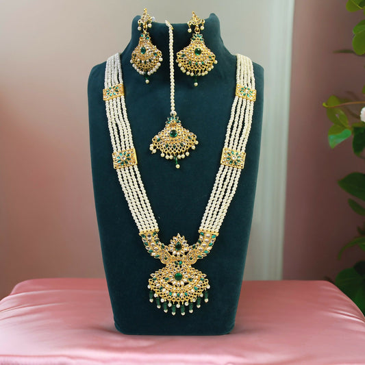 green Moti Rani Har – A Classic Symbol of Grace
