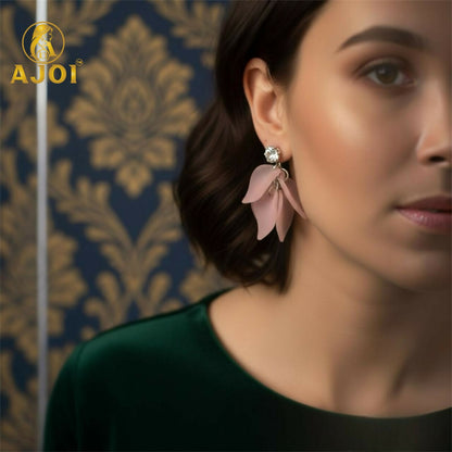 Floral Petal Drop Earrings With Stud Diamond for Women – Lightweight Statement Fashion Jewelry (Pack Of 6)