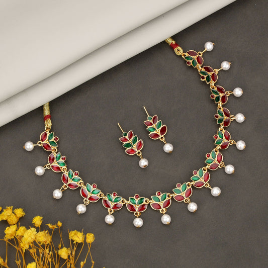Elegant   Artificial Gold-Tone Matte Leaf Motif Choker with Faux Pearls